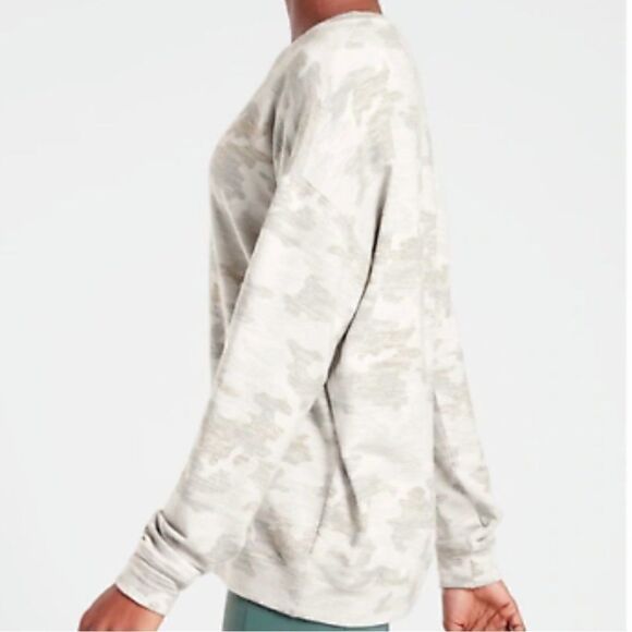 Athleta Pure Luxe Printed Sweatshirt Camo Gray Size XS Nirvana Fabric Soft Cozy - Picture 9 of 9